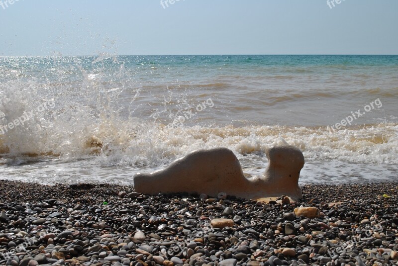 Sea Spray Beach Wave Handsomely