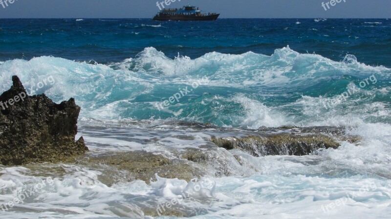 Wave Smashing Foam Spray Energy