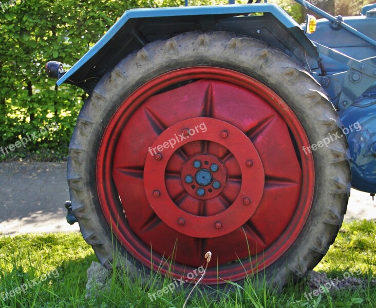 Trek Mature Treckerrad Tractors Lance-trek Detail