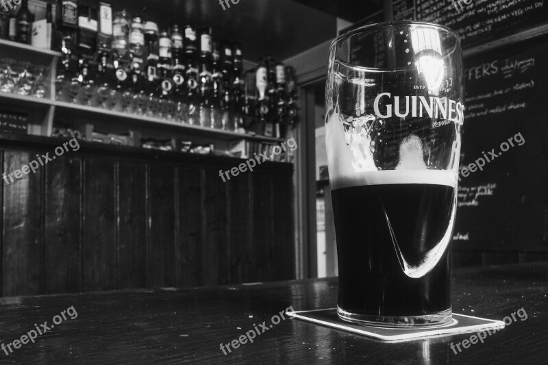 Pint Guinness Bar Alcohol Beer