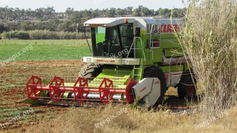 Threshing Machine Agriculture Machine Farming Harvesting