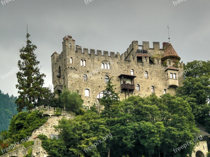 Castle Knight's Castle Middle Ages Fortress Italy