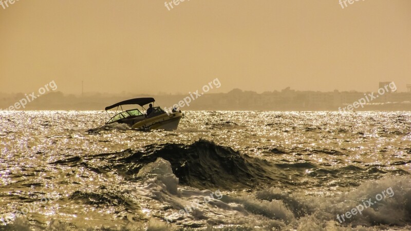 Boat Sea Wave Afternoon Action