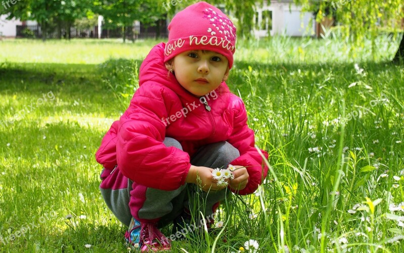 Girl Flower Spring Daisy Cap