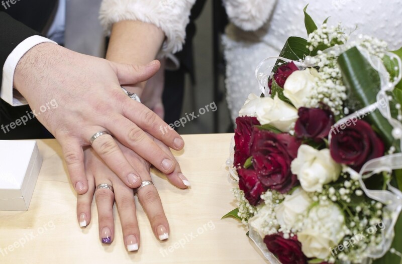 Wedding Wedding Rings Hands Hand Bouquet Of Roses