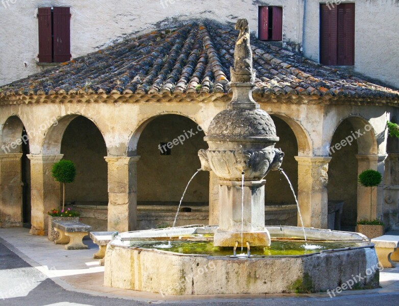 Well Water Fountain Sculpture Canopies