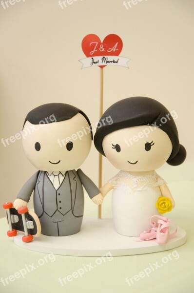 Top Of Cake Dolls Marriage Grooms Bride