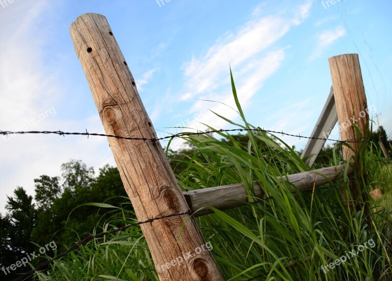 Fence Post Barb Wire Wire Fence Barbed