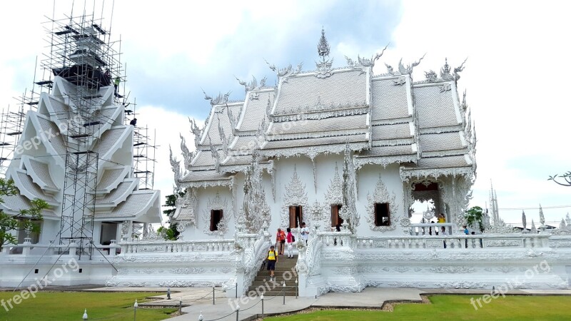 Measure Chiang Rai Wat Rong Khun Chiang Mai Thailand White