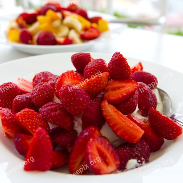 Strawberries Midsummer Dessert Summer Free Photos