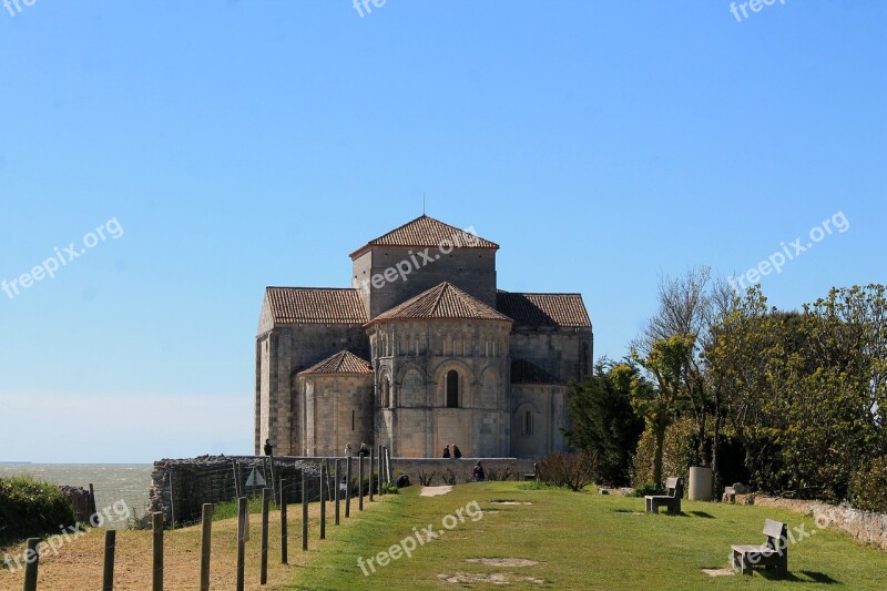 Talmont On Gironde Church France Stone Church Pierre