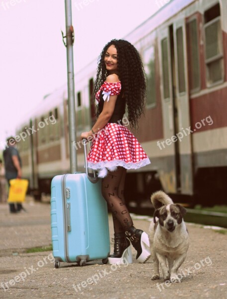 Girl Train Station Baggage Dog Peron