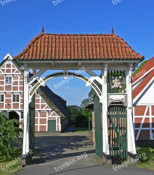 Goal Driveway Truss Old Country Architecture