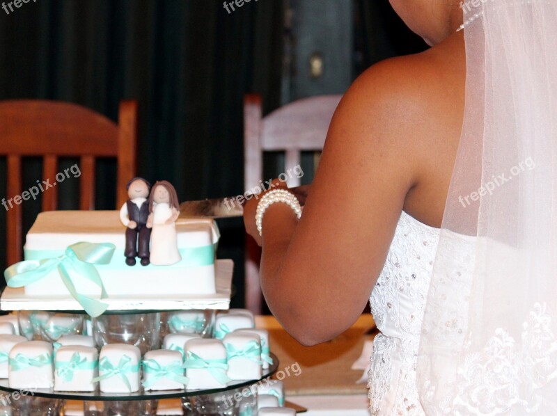 Wedding Cake Bride Cutting Of Knife Wedding