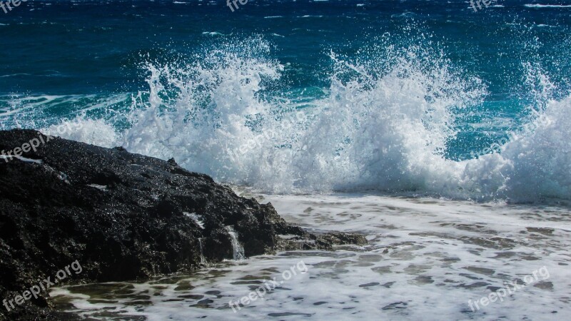 Wave Smashing Foam Spray Energy