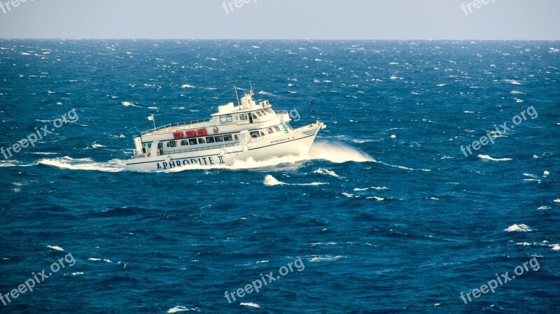 Boat Storm Heavy Sea Windy Waves