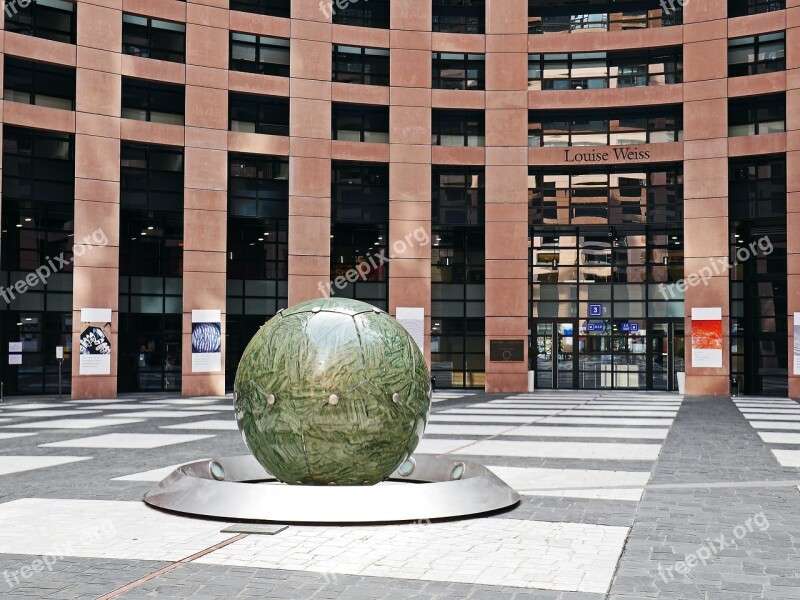 European Parliament Courtyard Center Ball Parliament Entrance