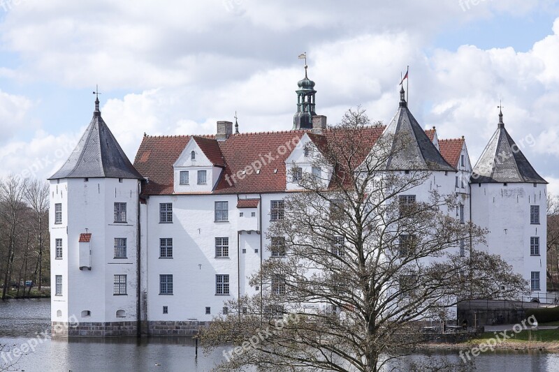 Closed Glücksburg Moated Castle Castle Pond Mecklenburg Spring