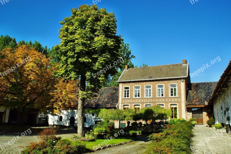 Bouvines Farm Building Farmyard Flemish