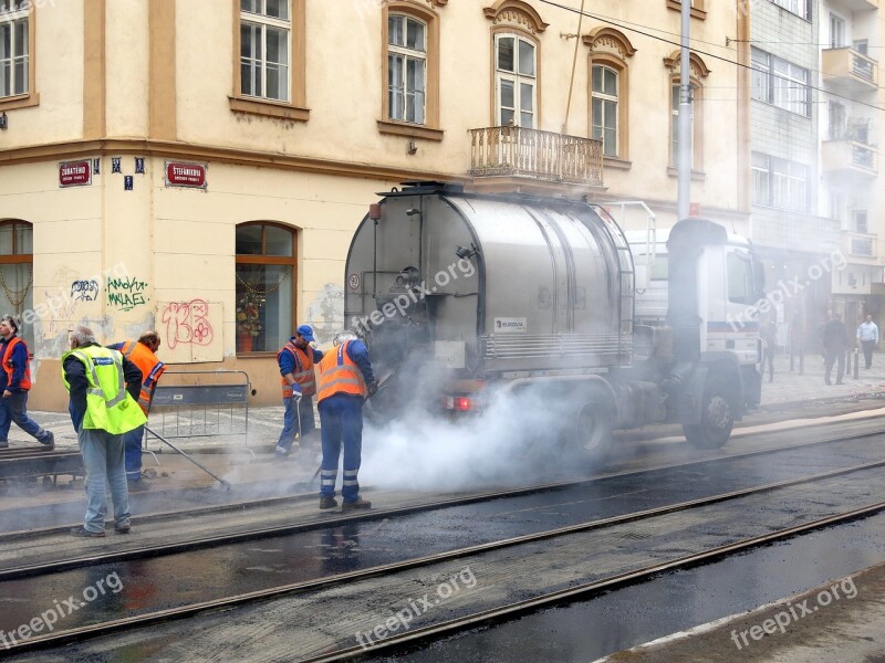 Site Prague Construction Workers Steam Truck