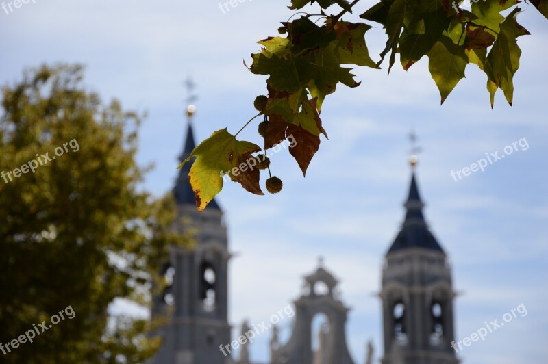 Cathedral Monument Spain Architecture Duomo