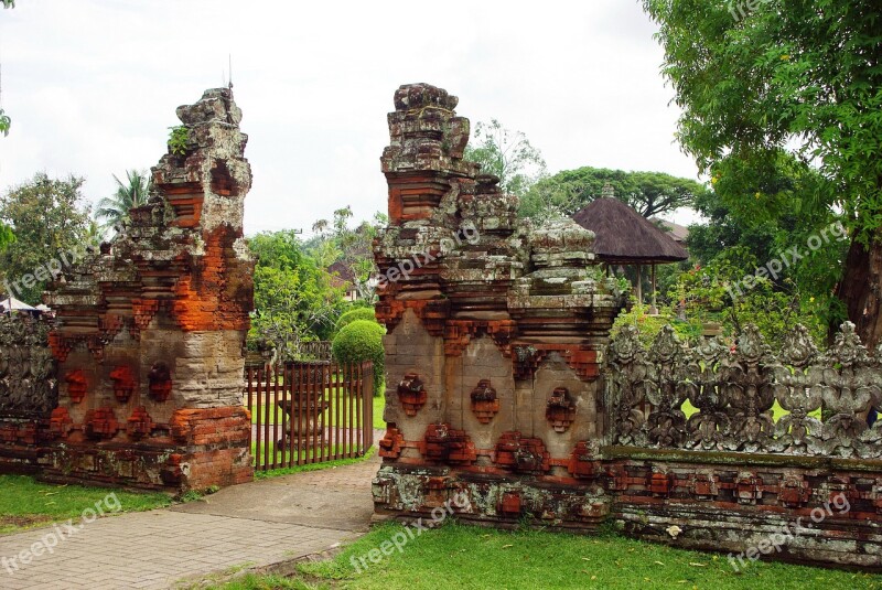 Indonesia Bali Temple Mengwi Pura Taman Ayung