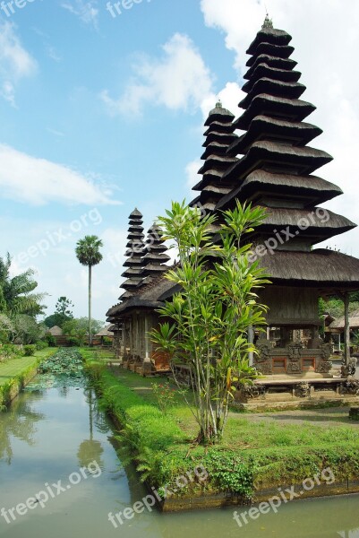 Indonesia Bali Temple Mengwi Pura Taman Ayung