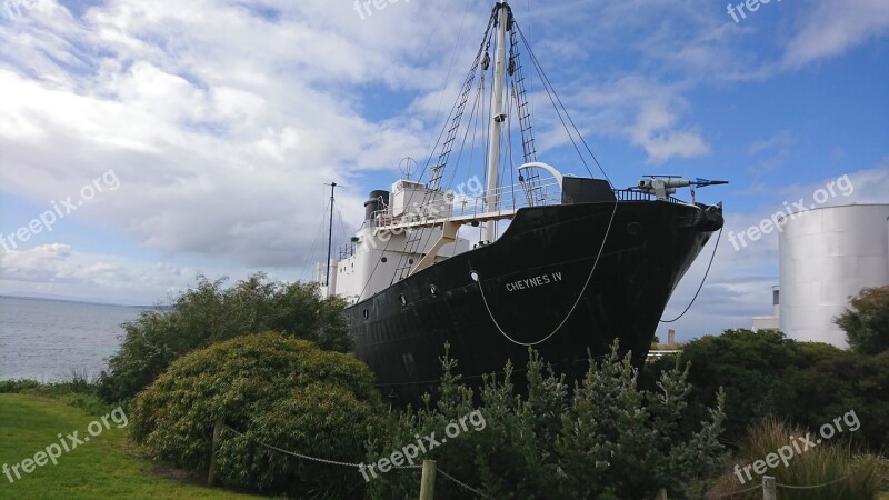 Boat Whaling Albany Historical Beached