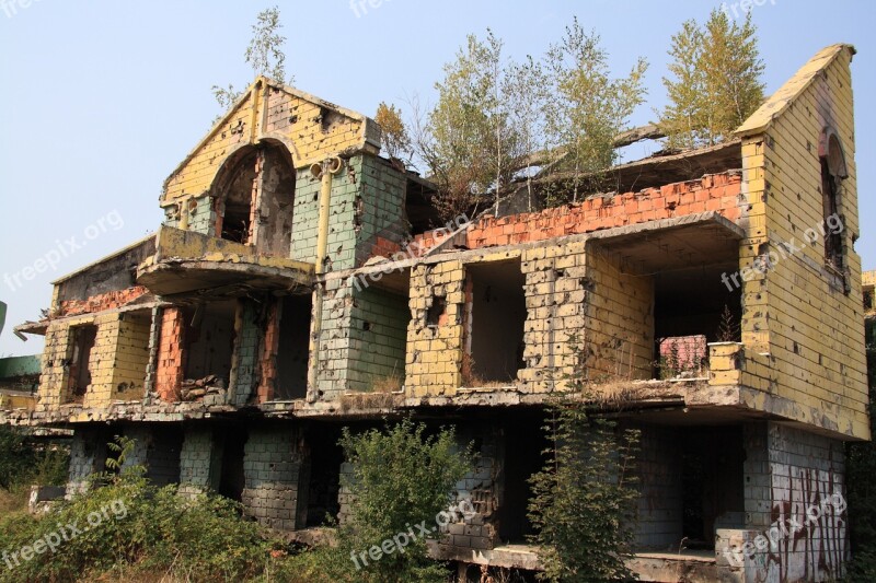 Bosnia Hezegovina Sarajevo War Damage