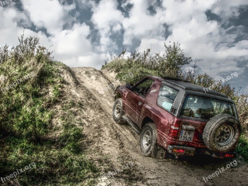 All-terrain Vehicle Off Road 4 X 4 Off Roader Car