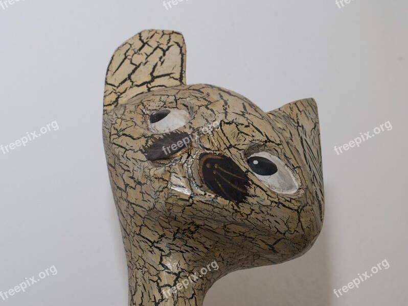 Cat Statue Look Of Wood Fugure