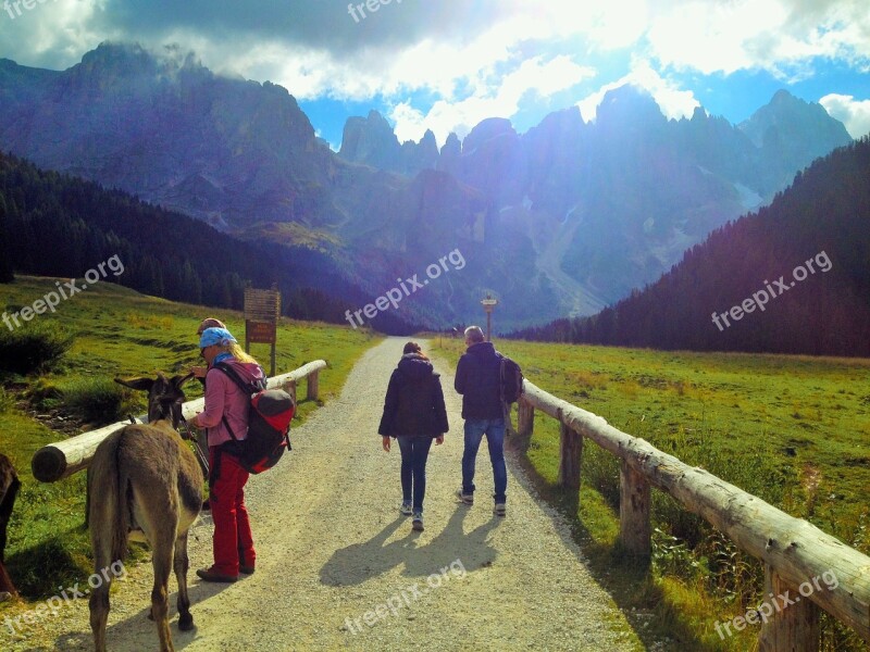 Venegia Rolle Mountains Clouds Landscape