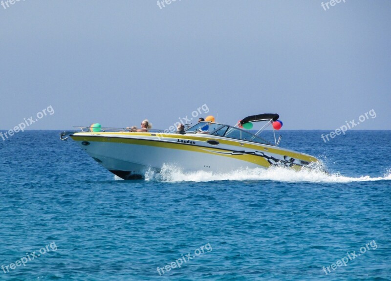 Speed Boat Sea Speed Fun Leisure