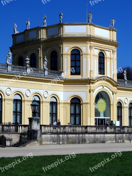 Orangery Kassel Detail Yellow White