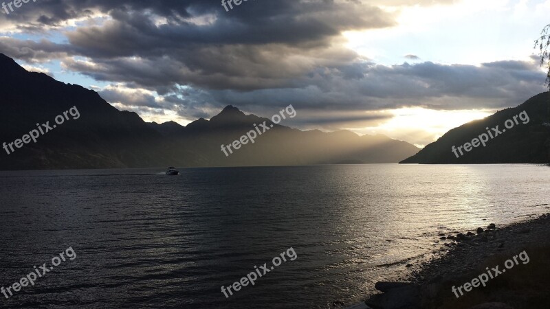 Queenstown Heavens Mountain Scenery New Zealand