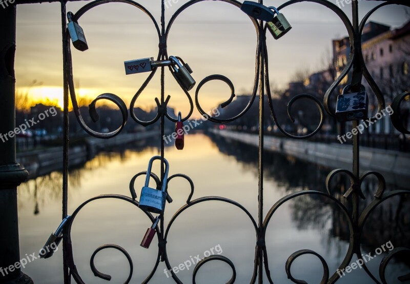 Locks Bridge Sunset Reflection Water