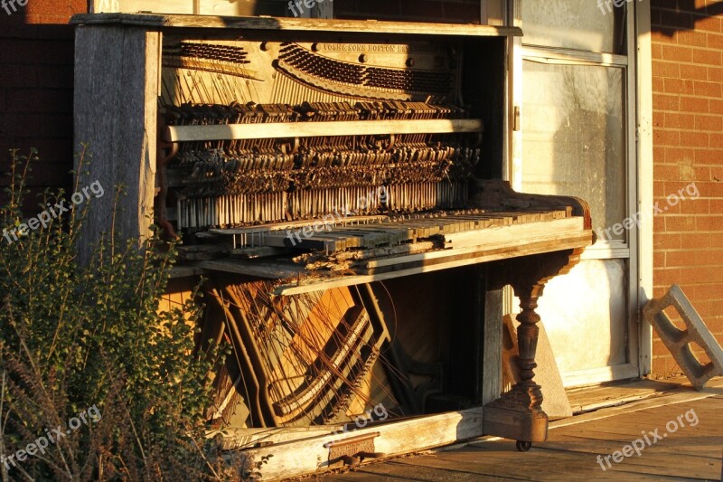 Old Building Old Piano Abandoned Lighting Free Photos