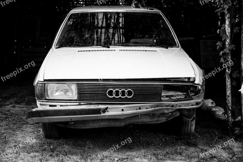 Car Audi Old Accident Gammel Rotten