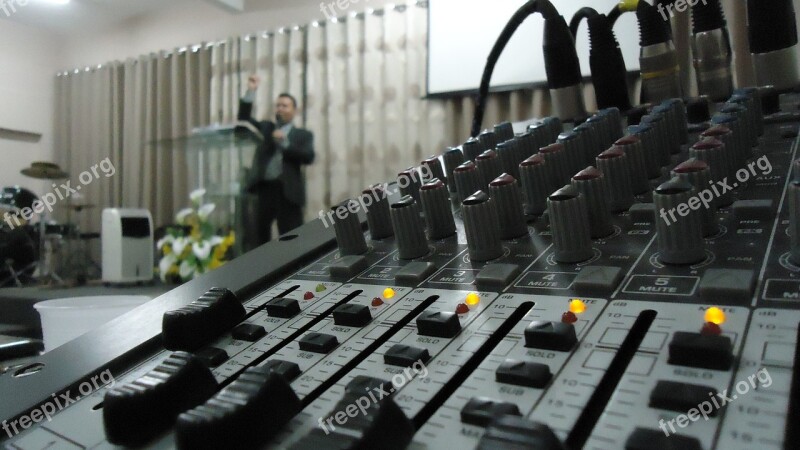 Table Sound Mixer Pastor Church