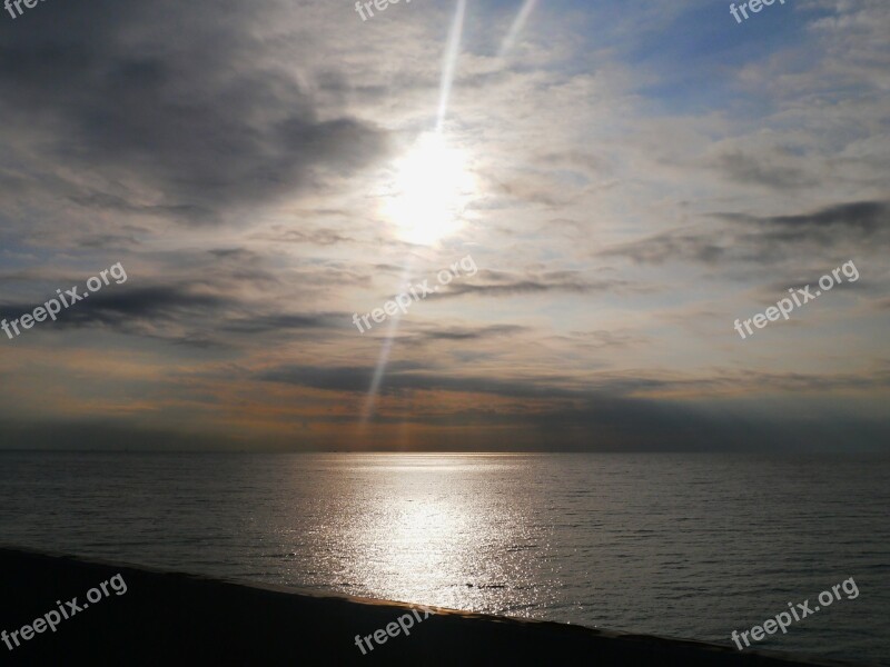 Morning Sea Light Darkness Gray