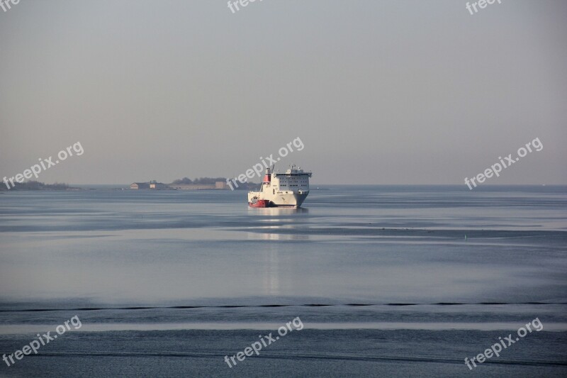 Ship Sea Spring The Baltic Sea Free Photos