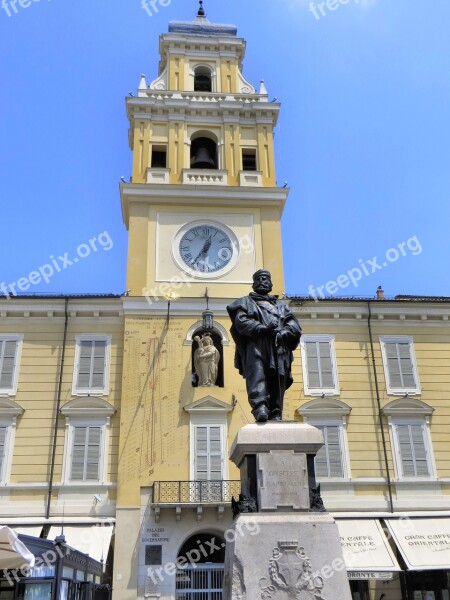 Italy Parma Communal Hotel Garibaldi Statue