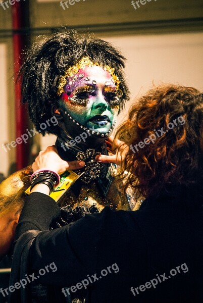 Expocosmética Young Presentation Model Face Painting