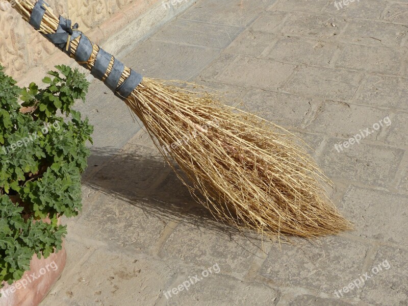 Iran Broom Tiles Dust Clean