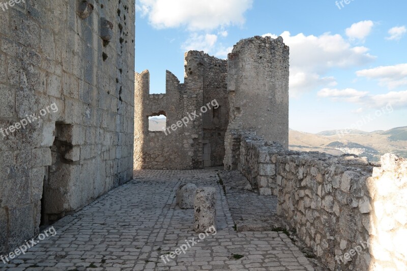 Rocca Calascio Castle Walls Abruzzo Free Photos