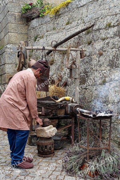 Metal Worker Historical Vintage Forge Craft