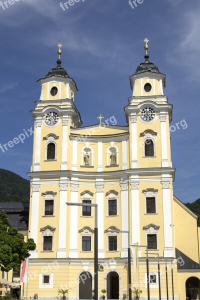 Basilica St Michael Mondsee Salzkammergut Region