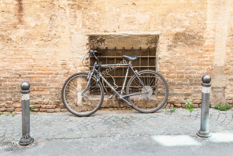 Wall Bike Bicycle Old Cycle