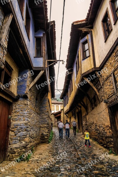 Scholarship Cumalıkızık Turkey On Wood