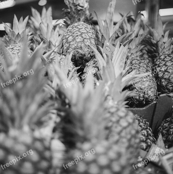 Pineapple Market Fruit Food Fresh